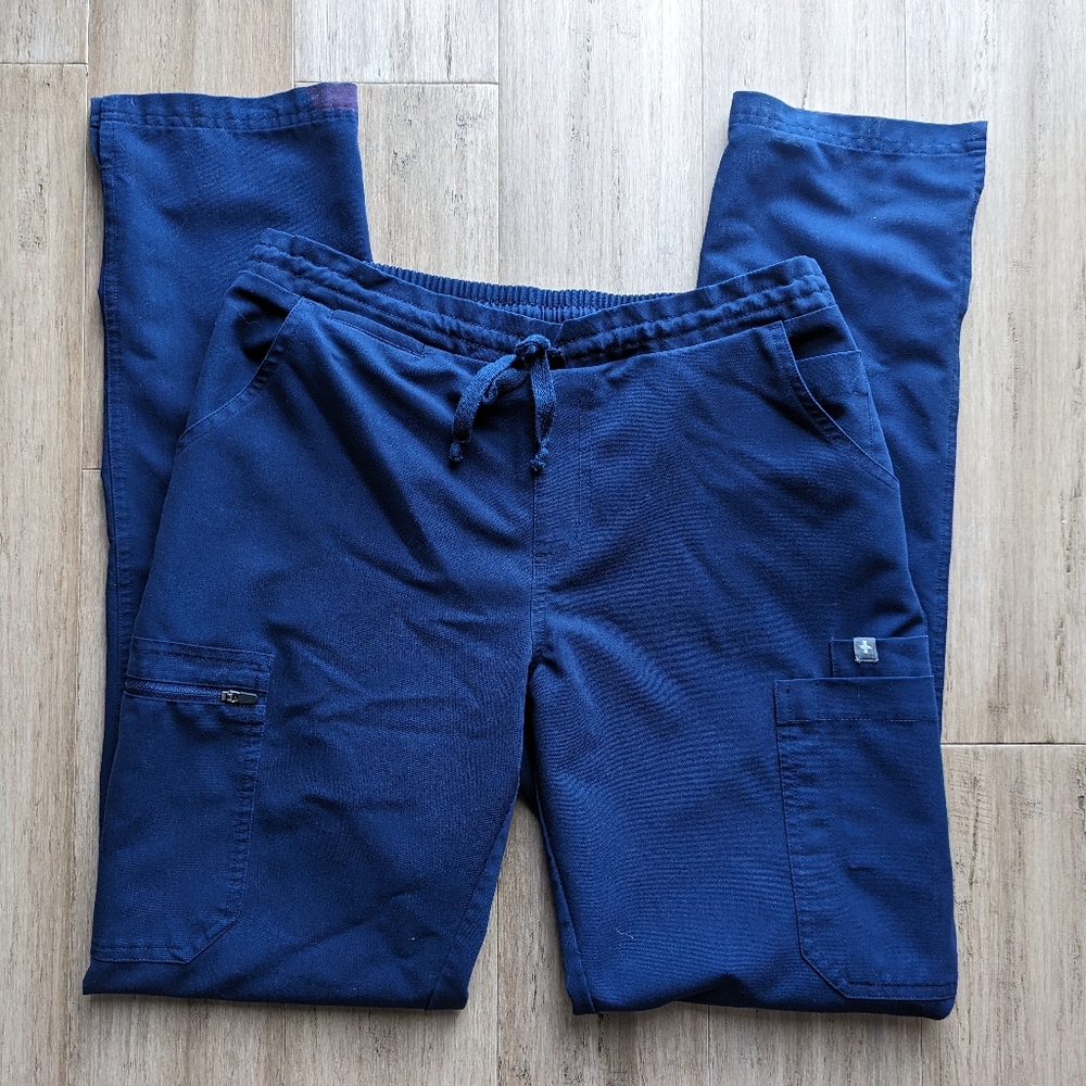 Figs Navy scrubs bottoms Small/Tall